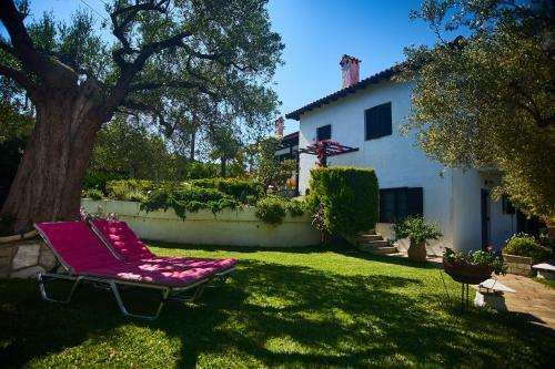 Villa The Cosy Olive