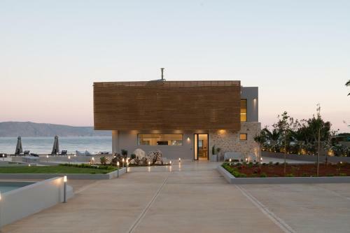 Marion La Lumiere, An Intimate Villa Resort!