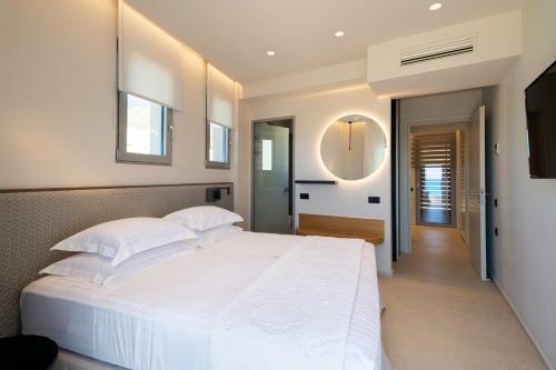 Marion La Lumiere, An Intimate Villa Resort!
