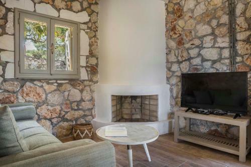 Ploes Luxury Cottages