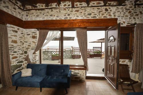 Stone Villa Inside Sea- Kids'land