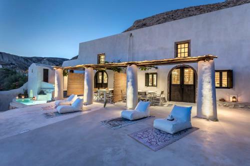 Canava Villas #3 In Santorini