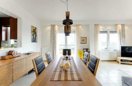 Stylish Villa In Salonica's Nature