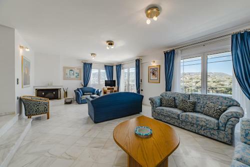 Villa Maraki - Attica Riviera