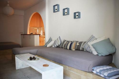 Elenas Studio Agia Marina Koropi