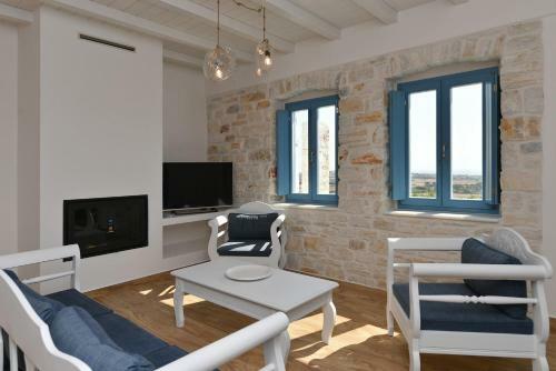 Luxurious Villa Seirios