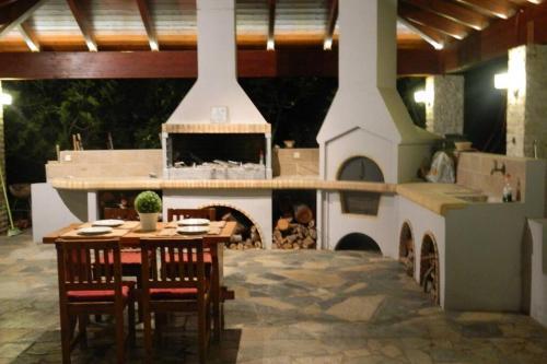 Apartamento Fiore Di Rodi - Private Pool, Jacuzzi And Barbecue