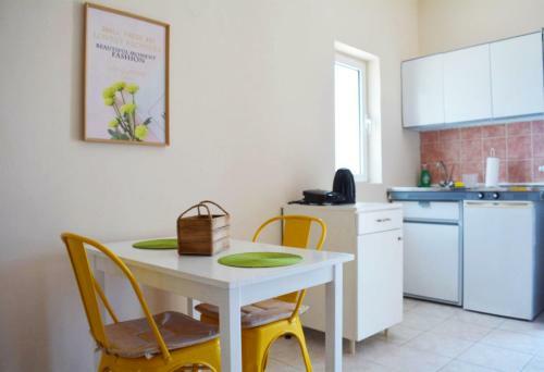 Evani Apartments