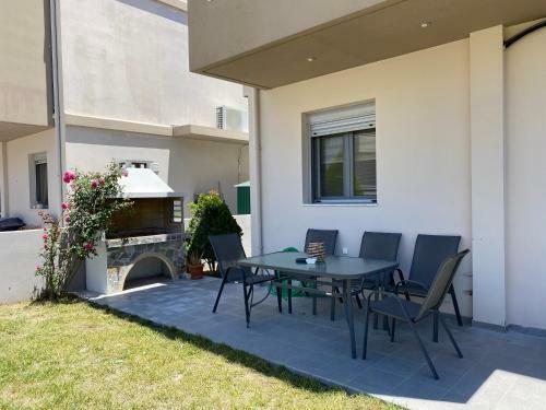 Dionysus Seaside Villa