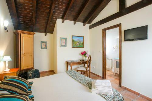 Hostal Posada Las Tres Mentiras de Santillana Del Mar