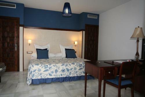 Hostal Palacio San Bartolom�