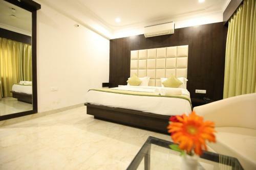 Hotel Bauji Palace By Zinnia