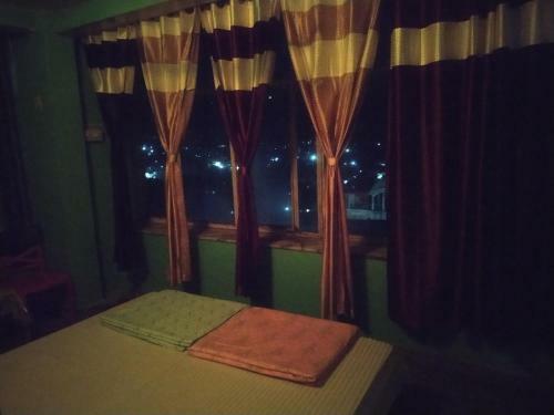 Hotel Sunrise Tourist Home