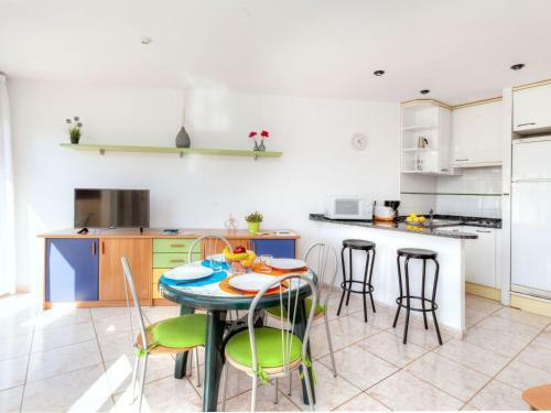 Apartment Palmiers VI Llan��