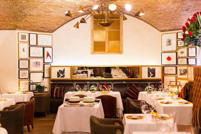 Hotel Do Pla�a Reial G.l.