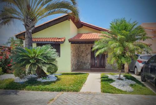 Borac�ia House