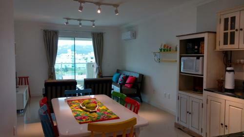 Apartamento Bombinhas Praia Bombas