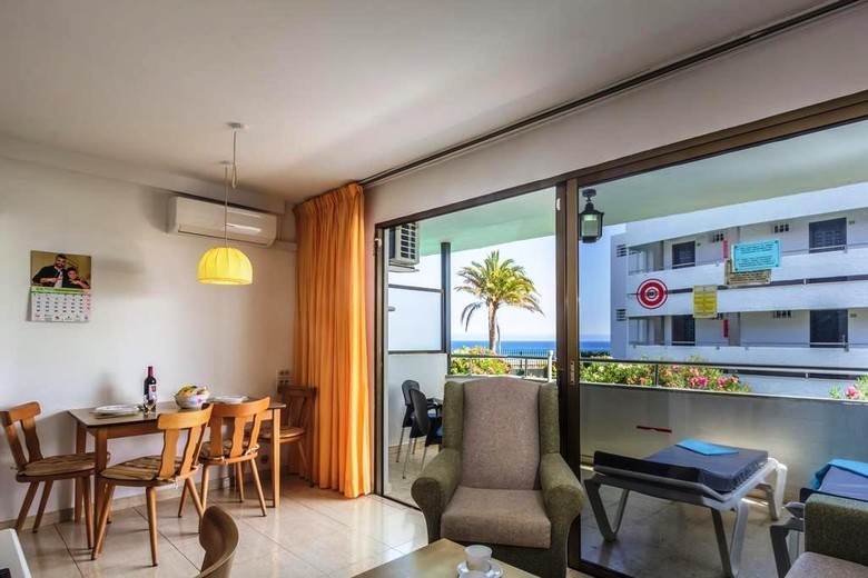 Apartamentos Don Palom�n