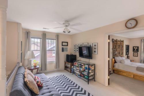 Highlands Bungalow - Close To All