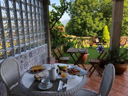 Bed & Breakfast Posada De Villacarriedo