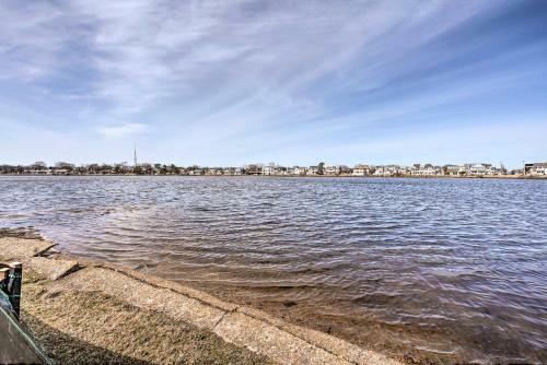 Bright Belmar Cottage Less Than Half Mi To Boardwalk!