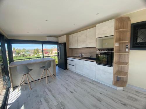 Maison Chaleureuse Chez F&f Avec Piscine Chambre N�1