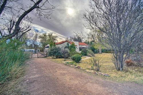 Unique El Paso Hideaway Shop, Golf, Explore!