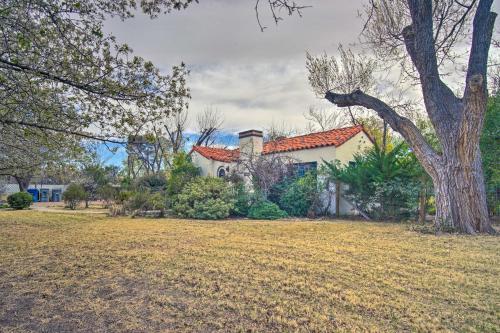 Unique El Paso Hideaway Shop, Golf, Explore!