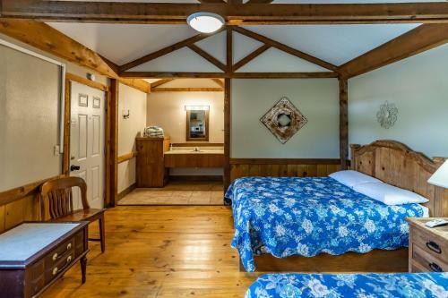 Hotel The Historic Leakey Inn