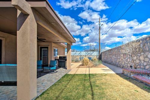 Modern El Paso Home With Backyard And Fire Pit!