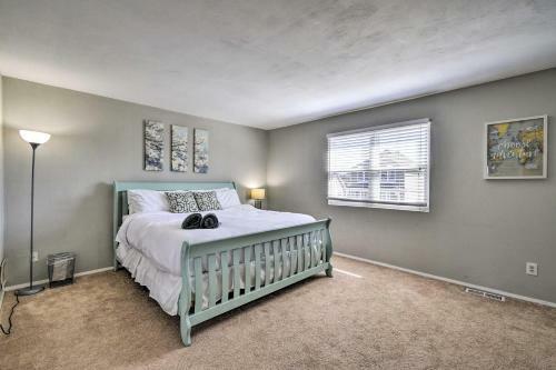 Norfolk Home With Private Yard - Walk To Beach!