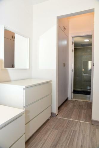 Apartamento Code Housing Salmiya - Brand New-family Only