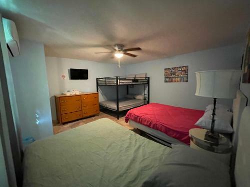 Large 8br Sleeps 38 People With Over 3000 Sq Ft