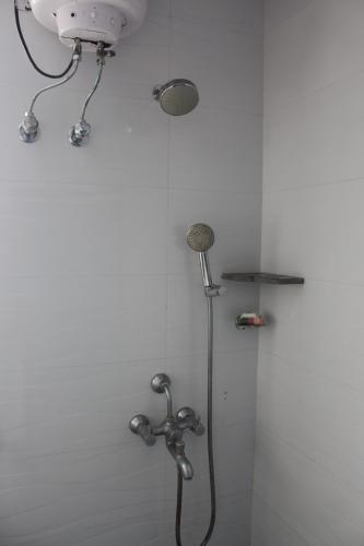Service Apartment, Park Street, Calcutta