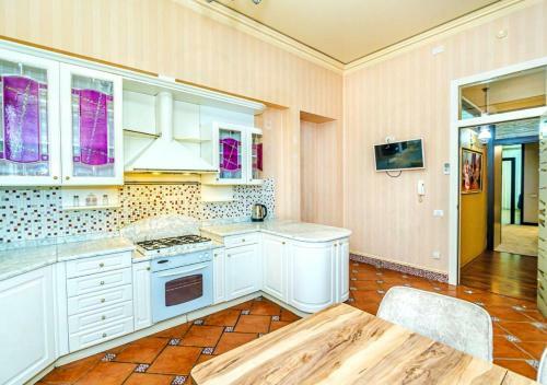 Oskar Apartment In Targovi