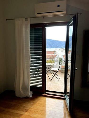 Apartamento Appartments In Kotor With Sea View