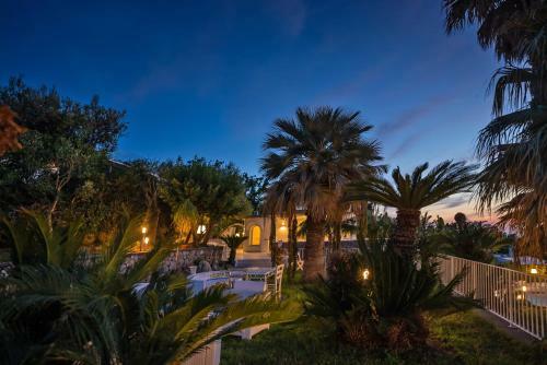 Hostal Capri Blue Luxury Villa Le Tre Monelle