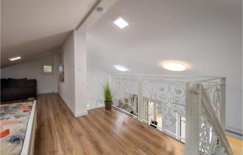 Nice Home In Bilice With 3 Bedrooms