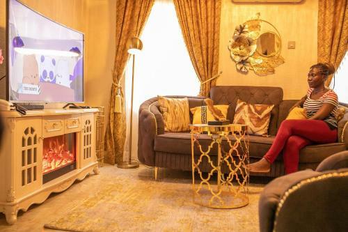 Apartamento Metrohills Business Suites