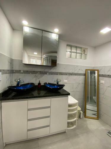 Hermosa Casa Amplia Con Sauna, �reas Verdes.