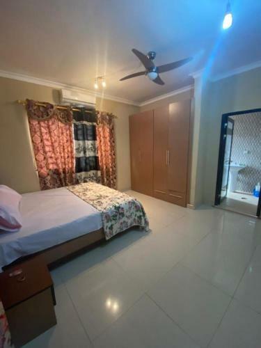 Apartamento Kotei Deduako (Teachers Quarters)