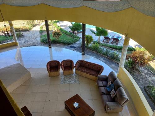 Villa Maranda Residences - Cool Breeze.