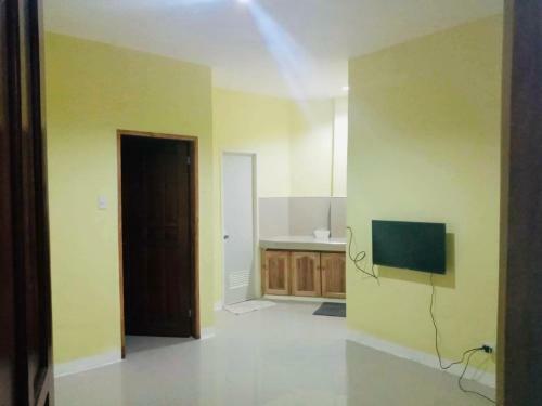 Hostal Rozay Travellers Inn