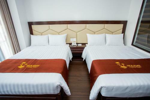 Holiday Hotel Halong Bay