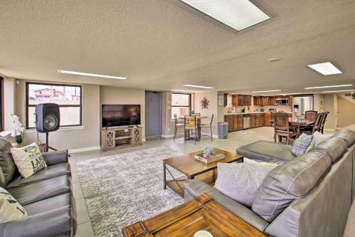 Lakefront Hot Springs Home With Grill And 2 Docks