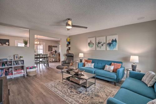Phoenix Family Home With Pool And Playground!