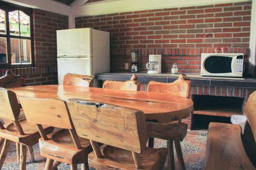 Hotel Caba�as Rinc�n Escondido