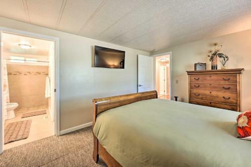 Serene Retreat With Deck, Grill, Trails Nearby!