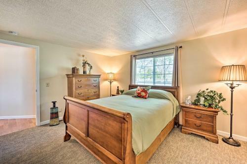 Serene Retreat With Deck, Grill, Trails Nearby!