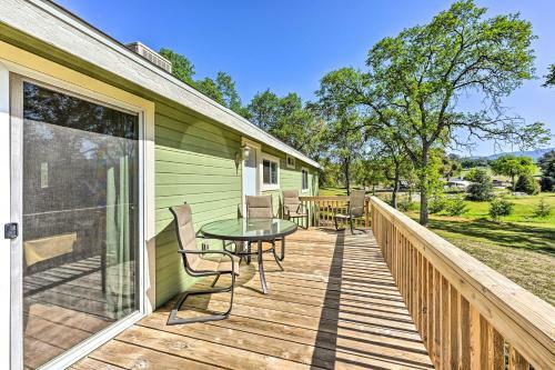 Serene Retreat With Deck, Grill, Trails Nearby!